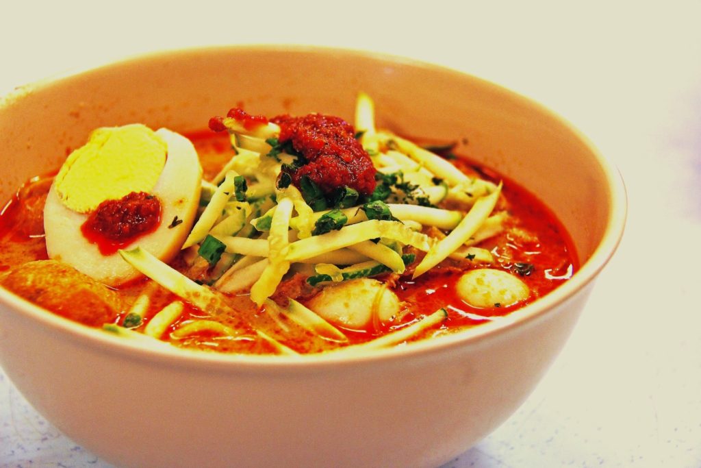Laksa - Singapore Food Tips