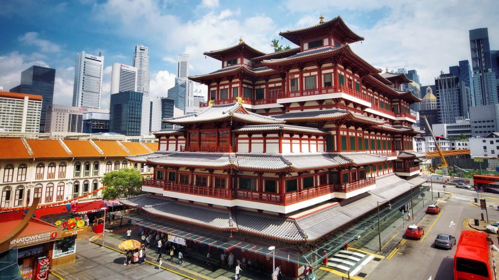 Buddha Tooth Relic Temple at Chinatown Singapore